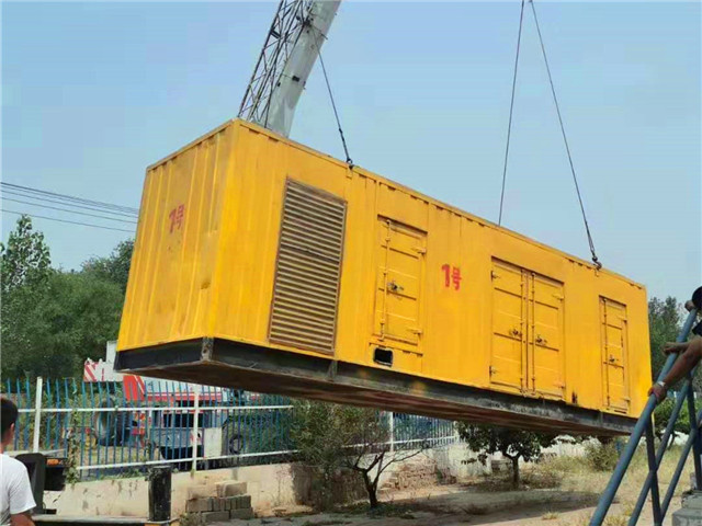 临沭300KW柴油发电机组油耗是多少？